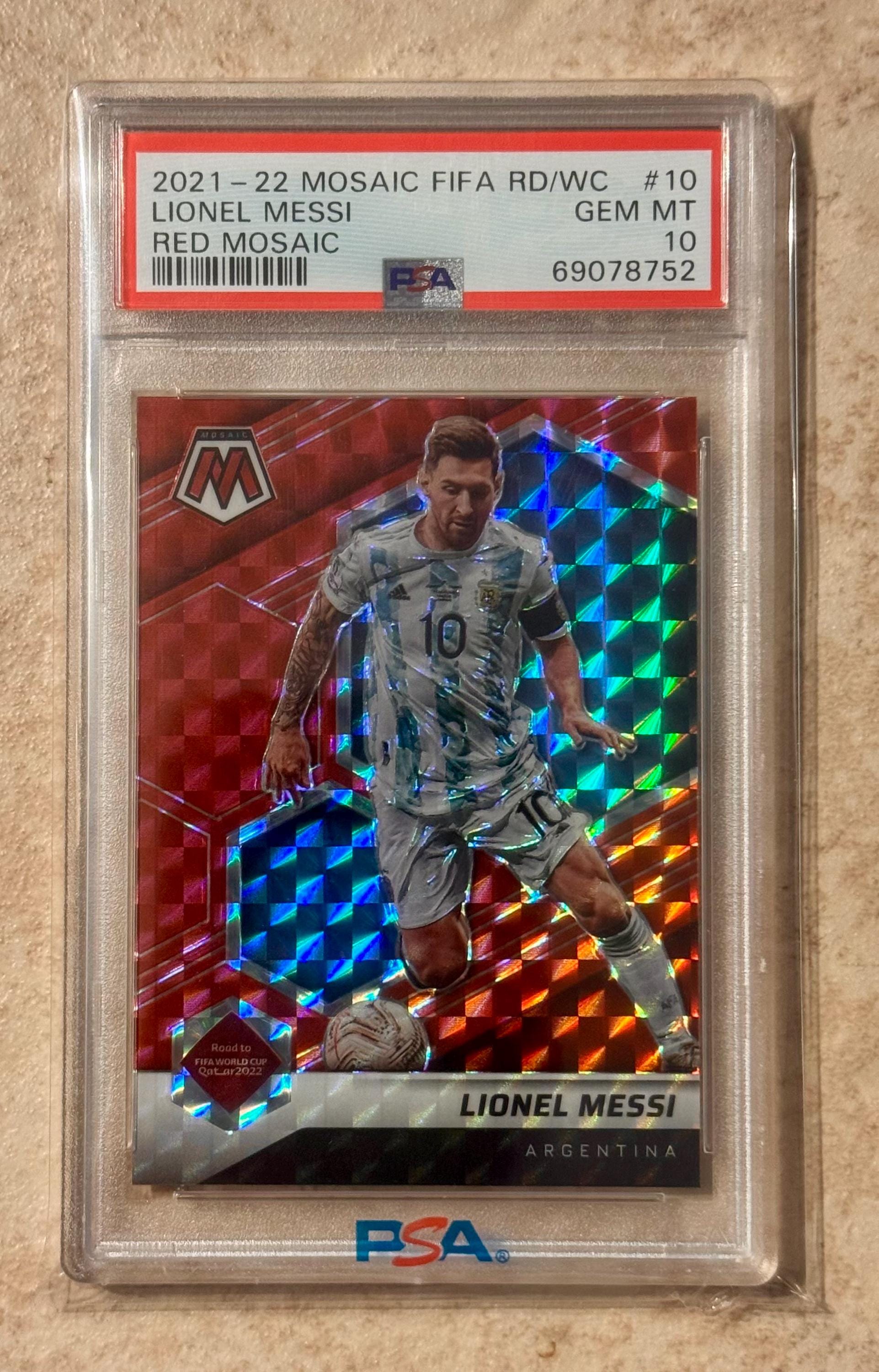  Messi 激レア Lionel Messi 2021 Mosaic FIFA World Cup Red Mosaic Prizm PSA 10