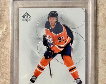 2020-21 SP Auténtico Connor McDavid #90 PSA 9 Mint POP 2 Oilers