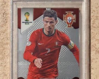 2014 Panini Prizm #161 Cristiano Ronaldo Portugal PSA 9 Mint