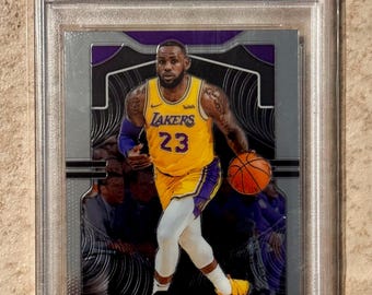 Lebron James 2019 Panini Prizm #129 Los Angeles Lakers PSA 10 Gem Mint