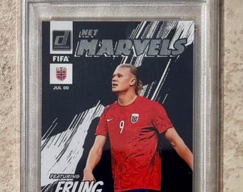 Erling Haaland Panini Donruss 2022/23. Soccer Card. Trading Card