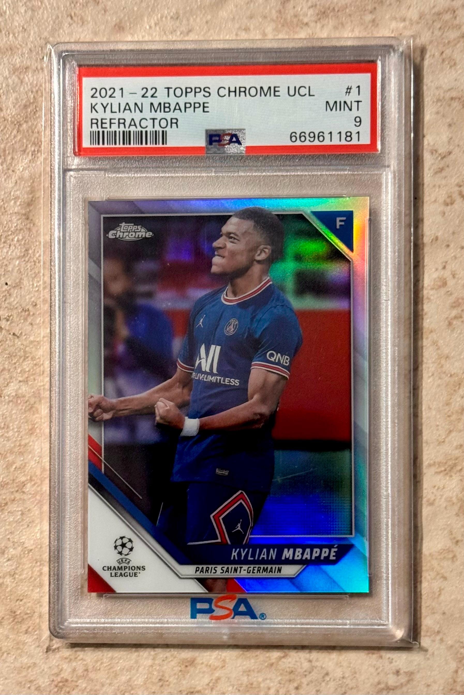 キリアン・エムバペ topps Chrome Kylian Mbappe Kylian Mbappe 2021 Topps Chrome UCL Soccer #1 Refractor PSA 9 Mint