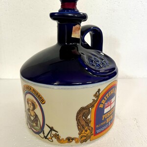 Decantador de ron Pusser's British Navy vintage – Azul cobalto, Wade Pottery Inglaterra, 1,75 L, vacío, excelente estado