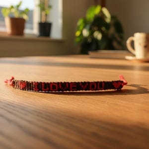 DIY-handledning för personligt armband | Gör armband med dina egna ord | Steg-för-steg-guide för nybörjare