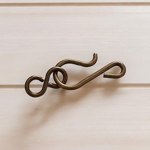 Hook and Eye Clasp, 35x11mm, Antiqued Brass, for Necklace or Bracelet, 1 Set