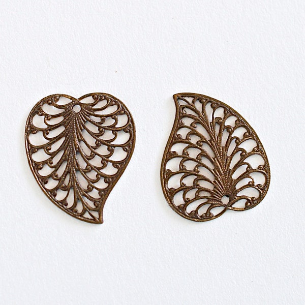 Filigree Leaf Charm, Antiqued Brass, Dainty Pendant, Vintaj, 16X19mm, 2 Pieces