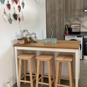 Extra höga barstolar 80 cm - Massivt trä pubstol - Handgjorda höga barstolar - Minimalistiska och moderna - Tillverkade i Portugal