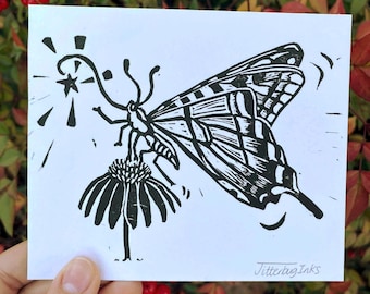 Impression linogravure Papillon atteignant les étoiles • Carte de voeux