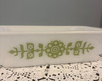 Vintage 1960s-70s Glasbake milk glass loaf pan in “Groovy Mod Green” pattern
