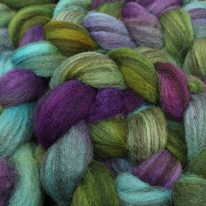 Dragonfly on Heathered Blue Faced Leicester Hand Dyed Roving