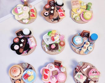 Decoden Charm Desk Ornament Fidget Toy Magnet - Picnic Series 01