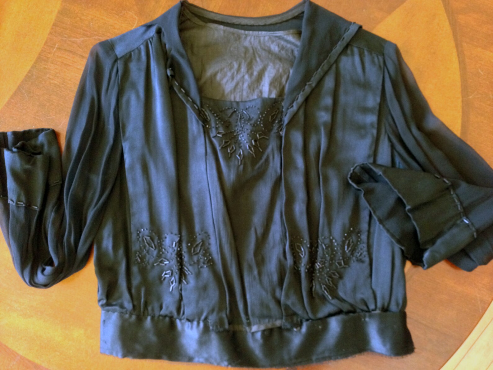 sleeveless victorian blouse