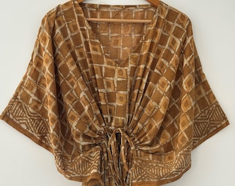 Katoenen kaftan met handblokprint en dabu-kaftan - aardachtig bruin geometrisch zomerstrandkleed