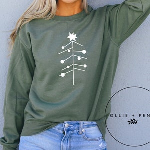 Christmas Tree Sweatshirt  ,Christmas Gifts, Gifts for Mom, Couples Christmas, Family Shirts,  Christmas, Ollie and Penny