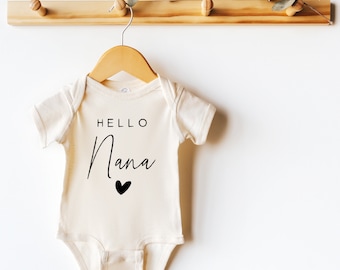 Hello Nana Bodysuit | Pregnancy Reveal to Family, Baby Reveal Bodysuit, Baby Announcement, Pregnancy Announcement Ideas, ollie and penny