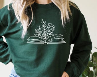 Wildflower Book Sweatshirt , Book Lover Sweatshirt, Floral Book Tee, Reading Sweatshirt, Graphic Sweatshirt, Book Readers Gift, Small book