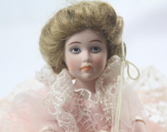 Vintage Louis Nichole Porcelain Doll Toilet Paper Cover - 1980s/1990s Shabby Chic Decor