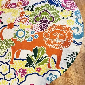 Anthropologie Crewel 56" Round Rug Dream Menagerie Boho Maximalist Cottagecore image 3