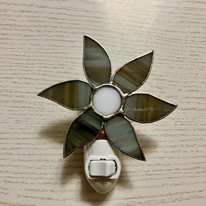 Wildflower Night Light, Gray Flower, Stained Glass, Wall Plug In, Swivel Light Sensor Nightlight