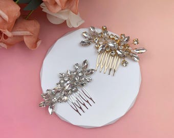 Brudhårskammar med strass, silverblommig huvudbonad, eleganta bröllopshåraccessoarer, kristallhårsmycke för brud, kam till brud