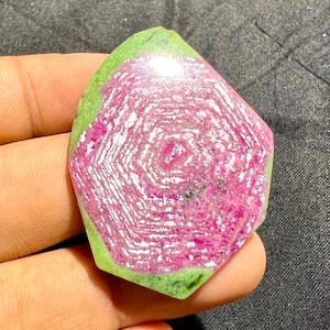 Natürlicher Rubin-Zoisit-Edelstein in Scheibenform, 88,10 ct, ausgefallener Cabochon, grün-rosa Edelstein für die Schmuckherstellung