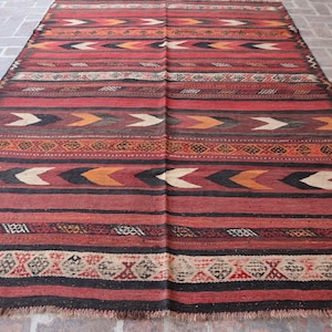 Kilim Sumak rojo, 198 x 269 cm, estilo bohemio, alfombra vintage tejida a mano – Kilim de gran tamaño, pieza única, decoración antigua para el hogar
