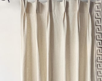 Cortinas de lino y algodón beige con pliegues y ribete rosa claro