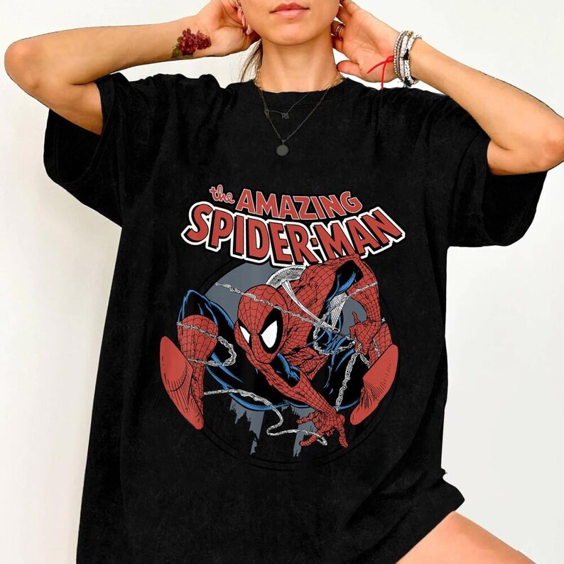 Retro Avengers The Amazing Spider-Man 1962 Shirt, Vintage Amazing Spider-Man Comics Book Cover Tee, Avengers Fans,Disneyland Family Trip Tee afbeelding 3