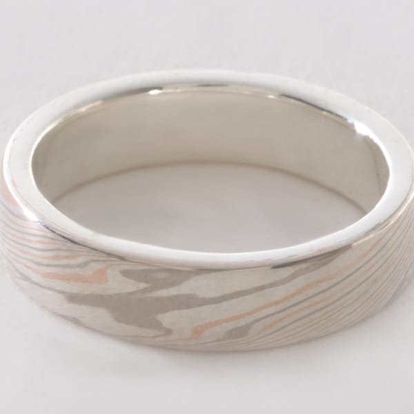 Mokume Gane Band Tricolor, Narrow: 14kt Palladium White Gold, 14kt Rose/Red Gold & Sterling Silver Mokume Gane with a Sterling Silver Liner