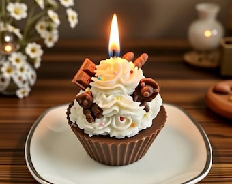 Birthday Bear Cake Scented Candle – Cute Creative Soy Candle Gift for Birthday Decor