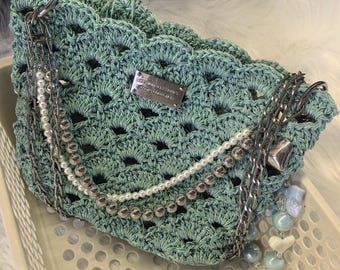 Handgemaakte gehaakte tas mintgroene schoudertas, Y2K esthetisch gebreide portemonnee met ketting en parelbedel, schattige Fairycore-handtas cadeau voor haar