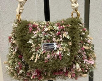 Groene schoudertas – handtas pluche bloemengaren, warme winter crossbodytas