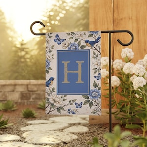 Bandera de jardín con monograma inicial floral