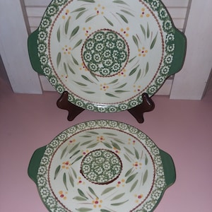 Temp-tations by Tara OLD WORLD GREEN Set of Two (2) Medium Round Serving Platters/Trays/Bakers Lids - Presentable Ovenware #778690