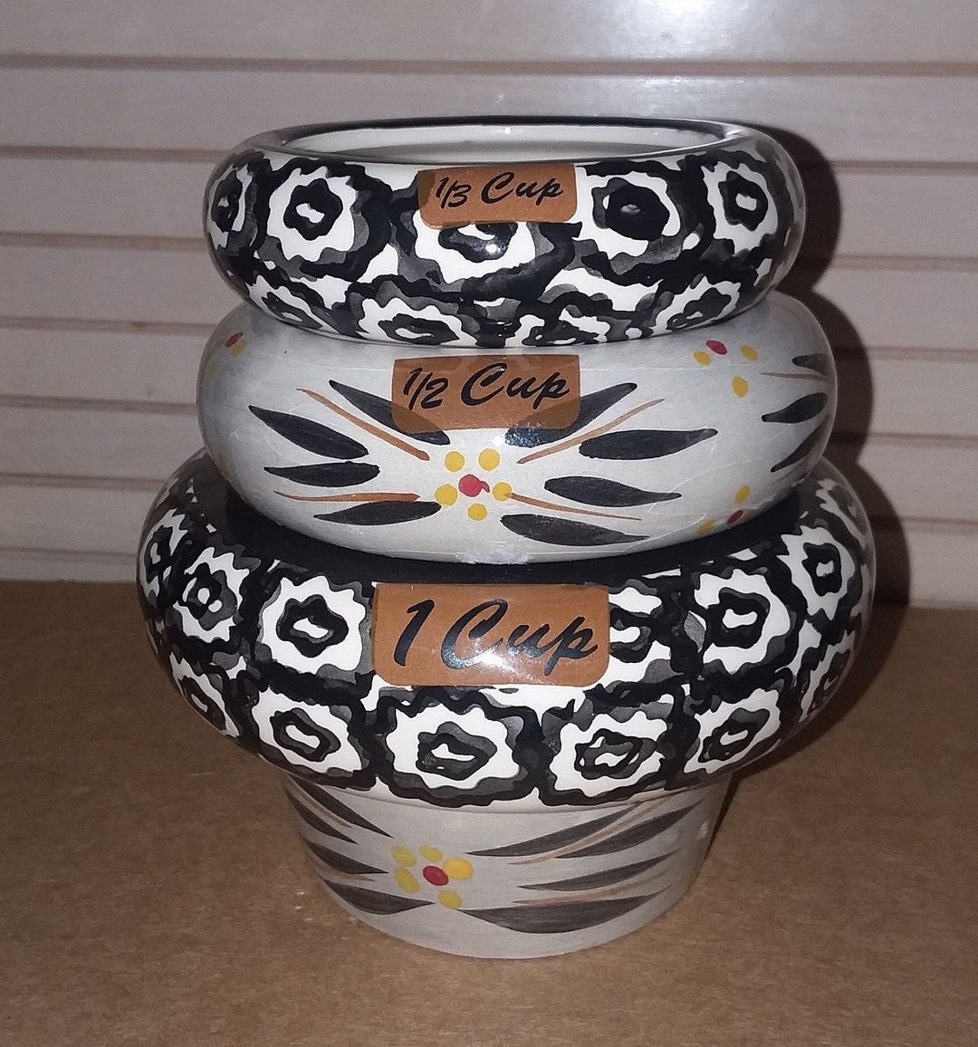 Temptations By Tara ~ Old World Green ~ 4pc Nesting Measuring Cup Set  Ceramic