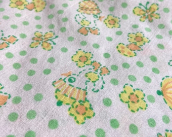 vintage mini crib sheet, pack n play sheet, fitted baby sheet, chicks, flowers, mushrooms, yellow orange & green, retro 1970’s