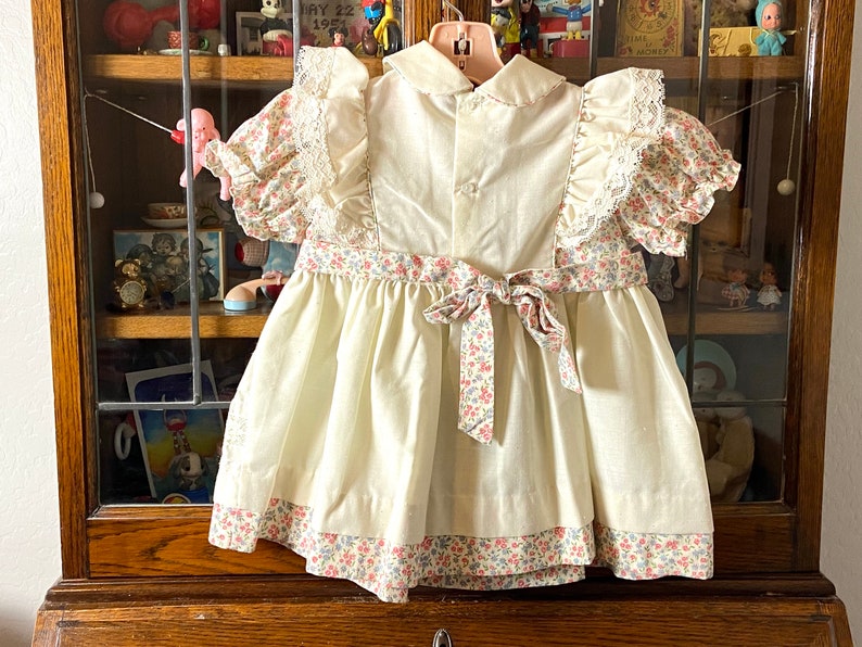 vintage girls dress, floral dress with ivory apron like design, lace and pintuck details, 3T image 6