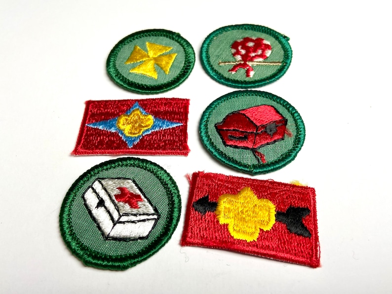 vintage 1960s 1970s Junior Girl Scout badges, set of 6, NOS unused, Girl Scout patches image 2
