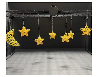 Chewable Rattan Star & Moon Cage Ornaments | Clip-On Critter Nation Decor | Rat Accessories