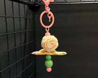 Sweet Peony Pop Chew Dangle – Pastel Floral Chew & Forage Toy for Rats, Handmade Enrichment