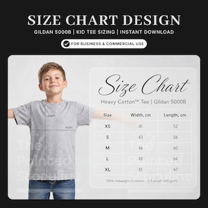 Könnte beinhalten: Ein graues Gildan 5000B Kinder-T-Shirt mit einer Größentabelle. Die Tabelle zeigt die Maße in Zentimetern für die Größen XS bis XL. Der Text auf dem Bild lautet "Size Chart Design" und "For Business & Commercial Use."