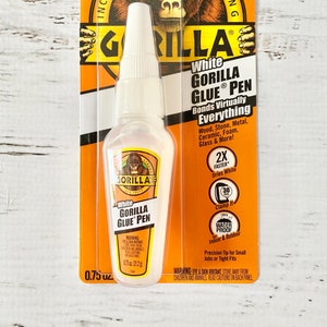 Gorilla Glue fast cure Pen, 0.75 oz, waterproof & safe for indoor/outdoor, for foam, glass, wood, stone, metal, art assemblage, mixed media