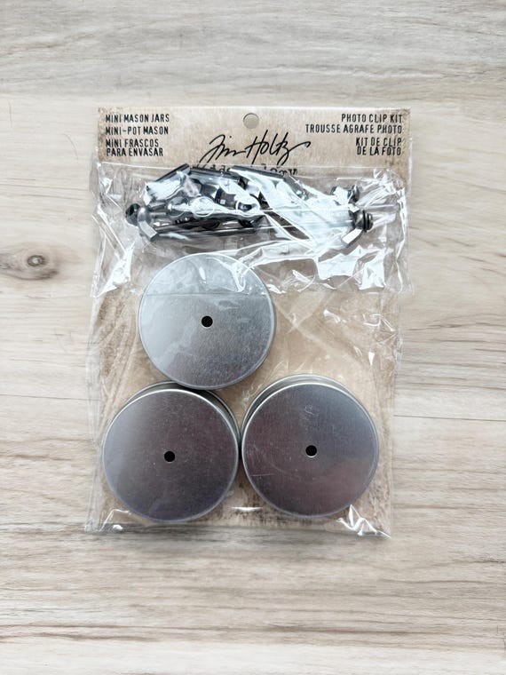 Tim Holtz Idea-ology Mini Mason Jar Photo Clip Kit, for displaying artwork, scrapbook pages, collage, mixed media, photos, home decor, ATCs