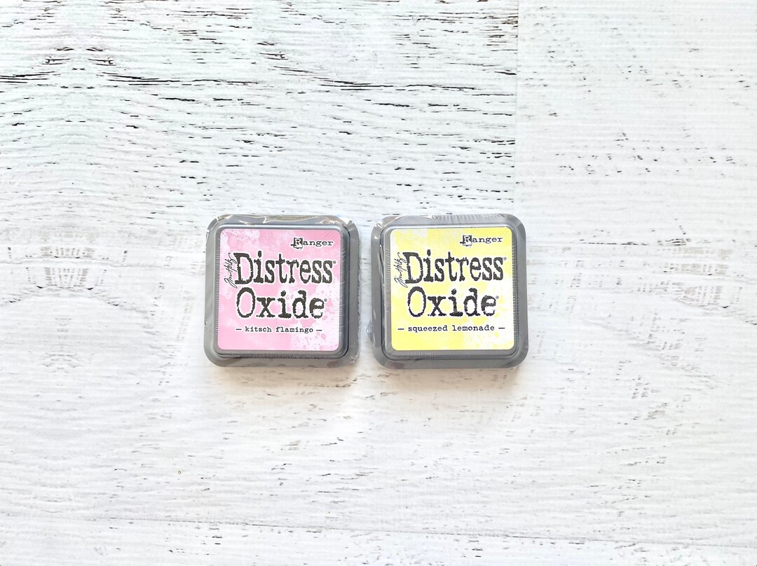 Tim Holtz Distress Oxide Ink Pads in Kitsch Flamingo or Squeezed ...