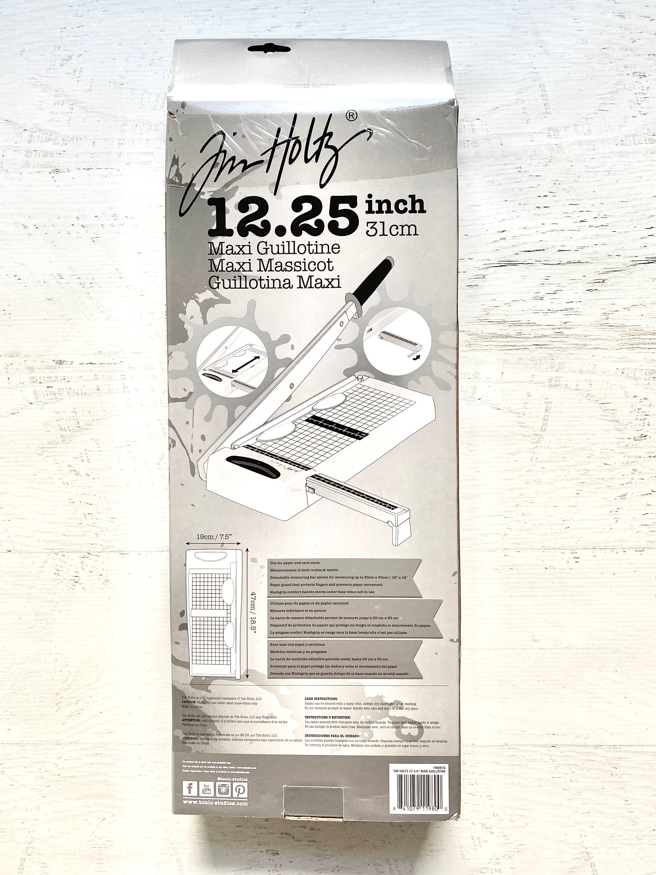 Tonic Studios Tim Holtz 12.25 Inch Maxi Guillotine Trimmer