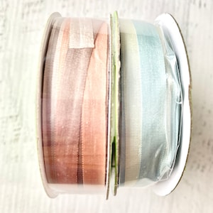 May Arts Gypsy Variegate Silk 1/4" lint, verkocht in stappen van 3 yd., meerdere kleuren, scrapbooking, kaarten maken, naaien, kransen, stoffenkunst