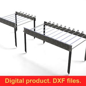 Peut inclure: Deux modèles de grillades en métal avec de longs pieds pointus. Les grilles ont des barres horizontales pour les brochettes et des découpes circulaires décoratives. Le texte "Digital product. DXF files." est en bas.
