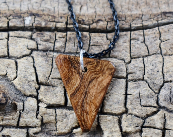 Handmade Pheobe Namnu Burl Wood Pendant Necklace - Rare Southeast Asian Wood - 18 inch Chain