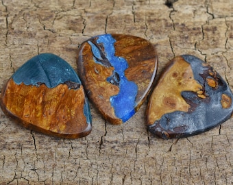 Resin Wood Guitar Pick - Caribbean Rosewood Burl Resin Wood Guitar Pick - Handmade Guitar Pick - Pick Your Pick - 1 Resin Wood Guitar Pick
