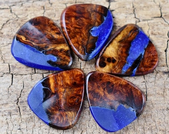 Amboyna Burl and Resin Guitar Pick - Handmade Amboyna  Burl and Resin Wood Guitar Pick - Pick Your Pick - 1 Wood Guitar Pick